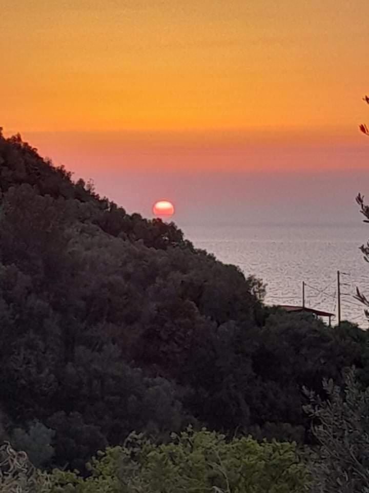 Georgakas Rooms Sfinárion Pokoj fotografie